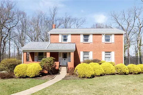 120 Richards Dr, Mcmurray, PA 15317