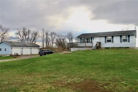 319 Cole Rd, Sandy Lake, PA 16145