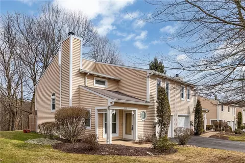 620 Brighton Woods Rd, Pittsburgh, PA 15212