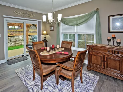 Dining - 701 Elliot Dr, Irwin, PA 15642 photo 1 of 1