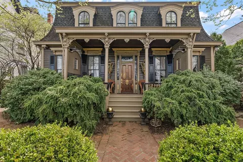 223 Grandview Ave, Pittsburgh, PA 15211