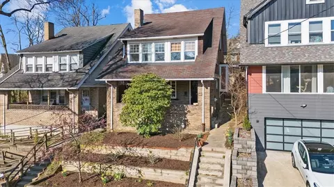 2352 Pittock St, Pittsburgh, PA 15217
