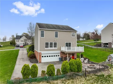 Exterior - 320 Hickory Nut Dr, Eighty Four, PA 15330 photo 10 of 12