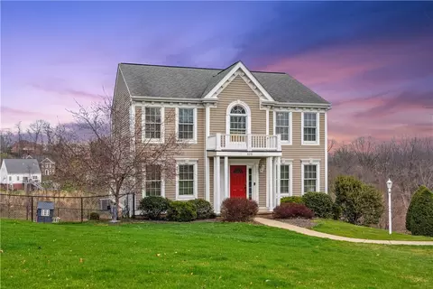 Exterior - 320 Hickory Nut Dr, Eighty Four, PA 15330 photo 12 of 12
