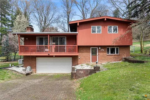 622 Fort Couch Rd, Pittsburgh, PA 15241