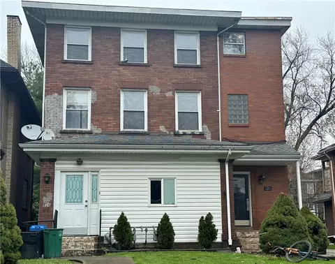 526 Park Rd, Ambridge, PA 15003