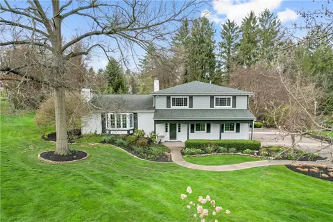 141 Windy Ghoul Dr, Beaver, PA 15009