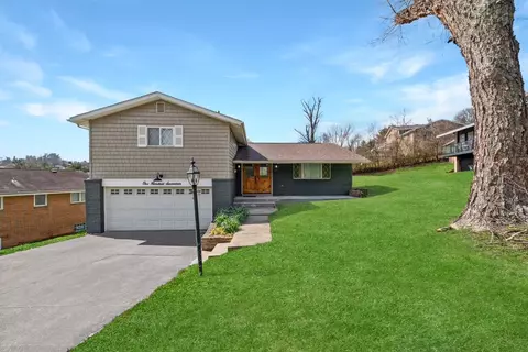 117 Mcgregor Dr, Canonsburg, PA 15317