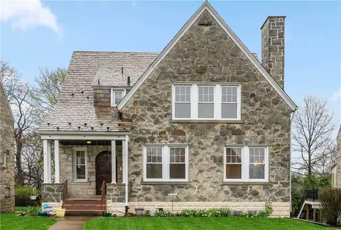 614 Ridgefield Ave, Pittsburgh, PA 15216