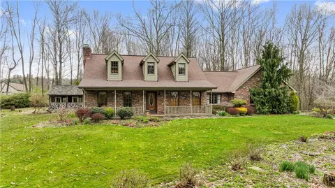 111 Red Brush Trl, Harmony, PA 16037