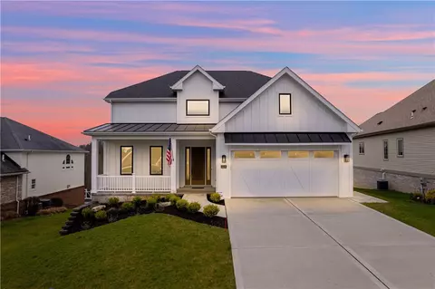 4406 S Meadow Dr, Allison Park, PA 15101