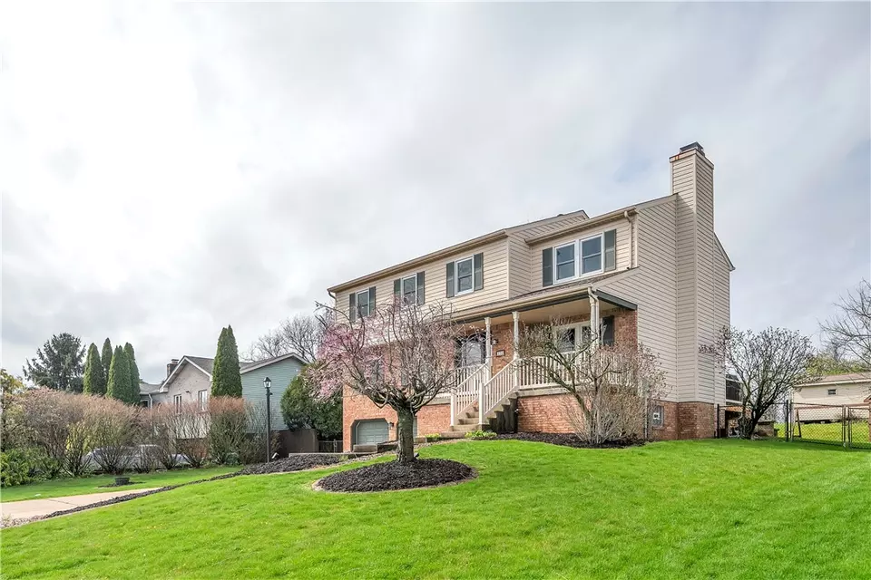 226 Rizzi Dr, Irwin, PA 15642 43 Photos Movoto