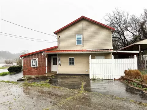 193 Front St, Millsboro, PA 15348