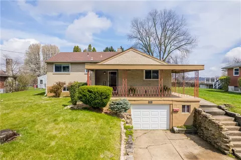 211 Jones Dr, Bridgeville, PA 15017