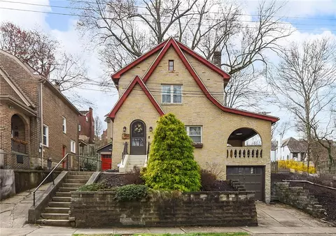 802 Center Ave, Avalon, PA 15202