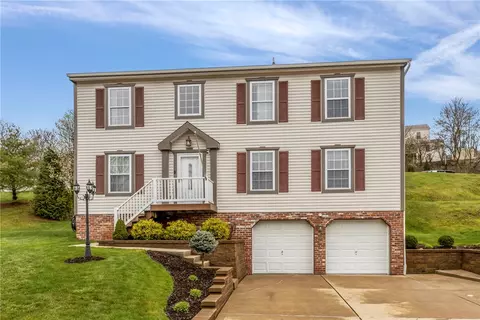 818 Windover Dr, Oakdale, PA 15071