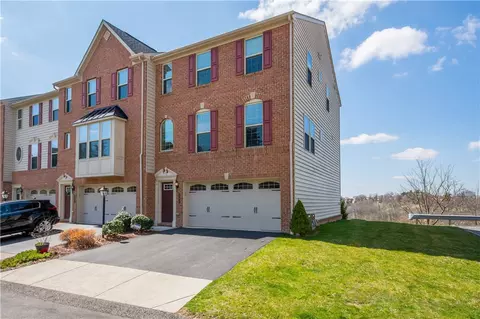 300 Aprilmae Way, Pittsburgh, PA 15237