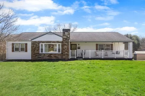 920 Weirich Ave, Washington, PA 15301