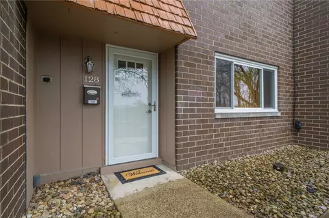 128 Rivermont Ct, Cheswick, PA 15024