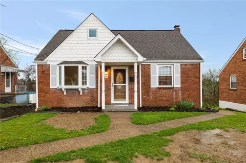 3549 Oakleaf Rd, Pittsburgh, PA 15227