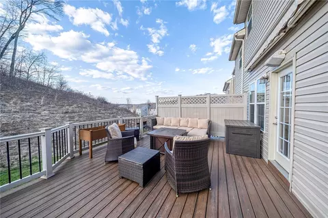 Exterior - 204 Broadstone Dr, Mars, PA 16046 photo 3 of 7