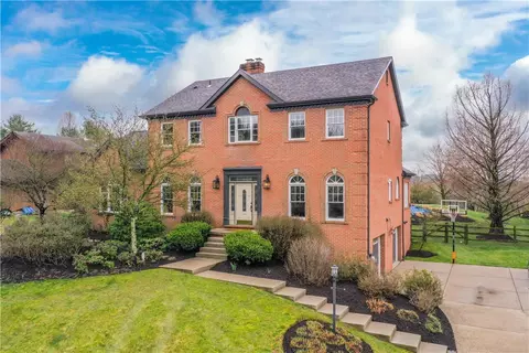 3162 Henrich Farm Ln, Allison Park, PA 15101