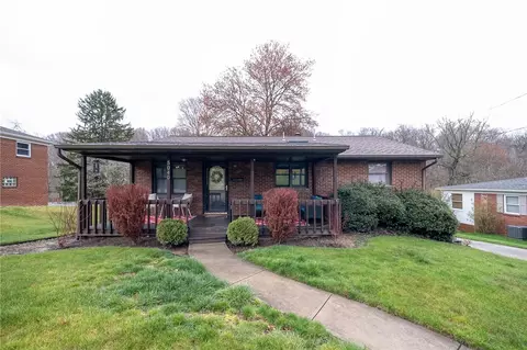 5040 Clifton Dr, Aliquippa, PA 15001