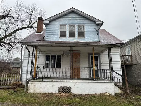 12 Belmont Ave, Finleyville, PA 15332