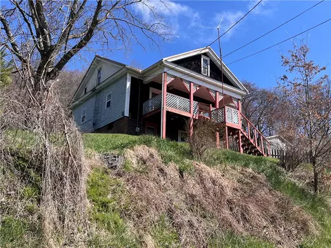 105 Schoolhouse Rd, Timblin, PA 15778
