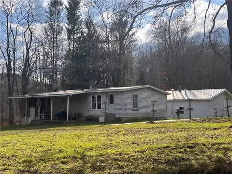 50 Rhine Run Rd, Russell, PA 16345