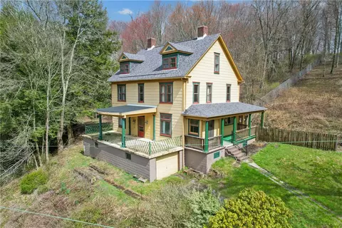 502 Kaylor Frogtown Rd, Chicora, PA 16025