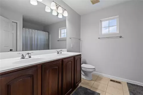 Bath - 234 Cliffside Dr, Mars, PA 16046 photo 2 of 3