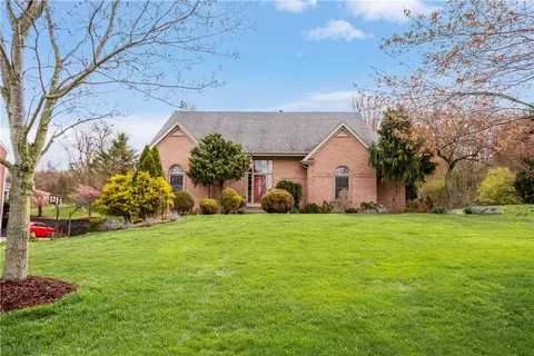 108 Conestoga Dr, Venetia, PA 15367