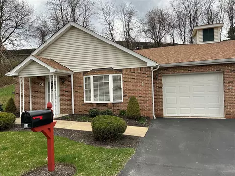108 Village Ct, Washington, PA 15301