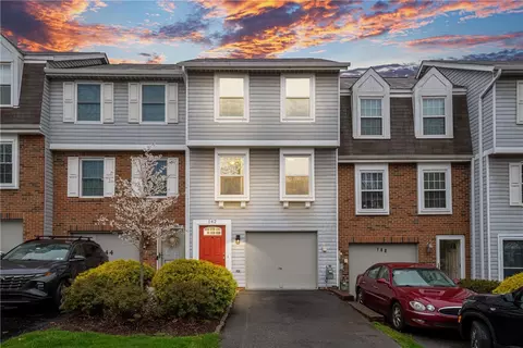 142 Rossmor Ct, Pittsburgh, PA 15212