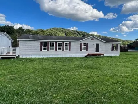 13096 Rt 28, Summerville, PA 15864
