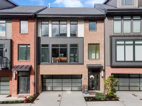 6463 Danielle St, Pittsburgh, PA 15206