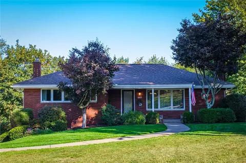 447 Colonial Dr, Monroeville, PA 15146