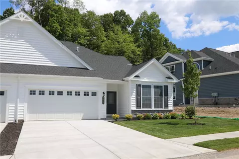 6099 Liberty Blvd, Gibsonia, PA 15044