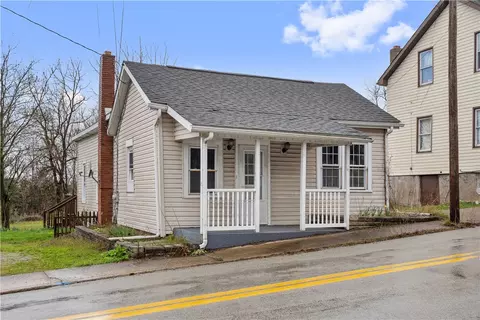 107 Marguerite Rd, Pleasant Unity, PA 15676