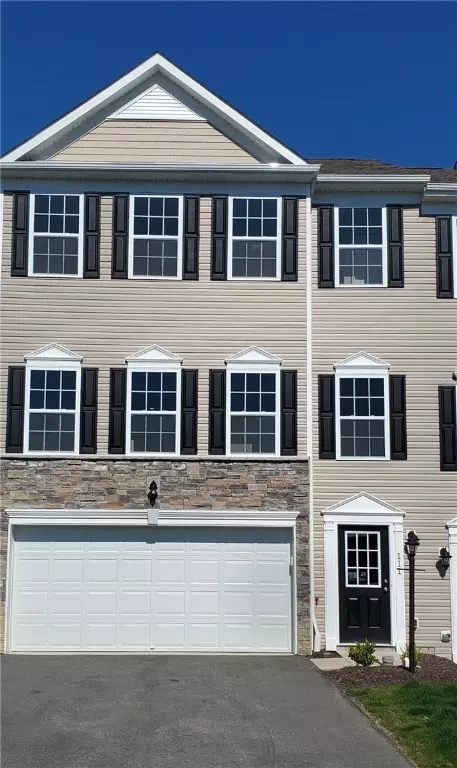111 Ziva Dr, Greensburg, PA 15601