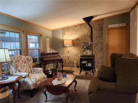 3036 River Rd, Vandergrift, PA 15690 photo 12