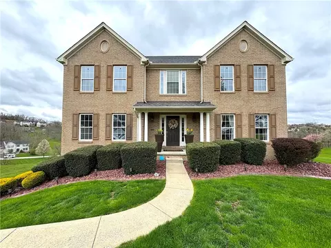 585 Rosewood St, Belle Vernon, PA 15012