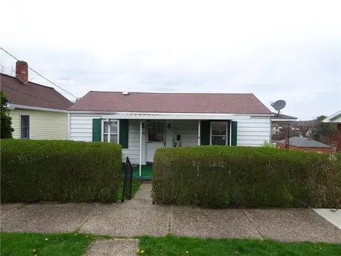 601 Washington St, Jeannette, PA 15644