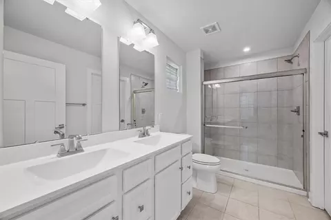 Bath - 357 Nelson Dr, Monroeville, PA 15146 photo 2 of 3