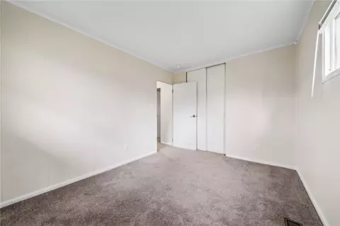 Bedroom - 162 Maple Dr, Beaver, PA 15009 photo 3 of 4