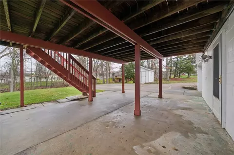 Exterior - 162 Maple Dr, Beaver, PA 15009 photo 3 of 6