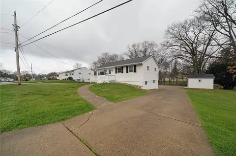 Exterior - 162 Maple Dr, Beaver, PA 15009 photo 2 of 6