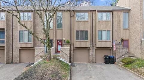 453 Willow Ct, Pittsburgh, PA 15237