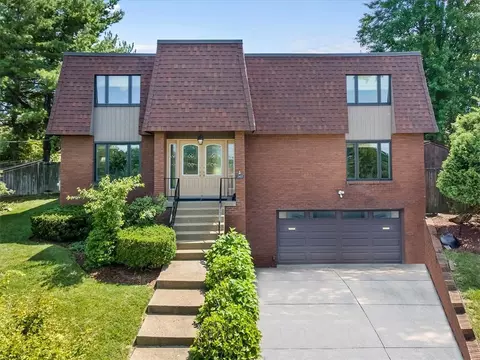 2407 Marbury Rd, Pittsburgh, PA 15221